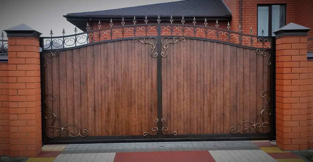 Купить простые ворота для дома: советы по выбору, установке и уходу в каменке от 33226 руб | ВоротМастер-Кам